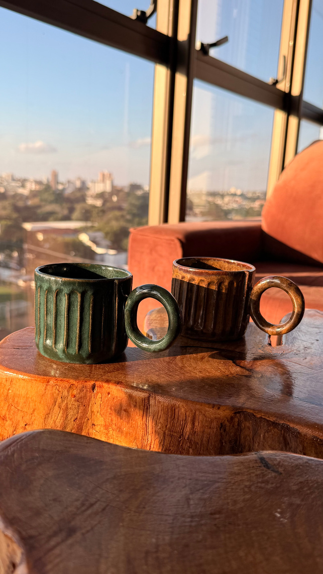 Caneca Flávia